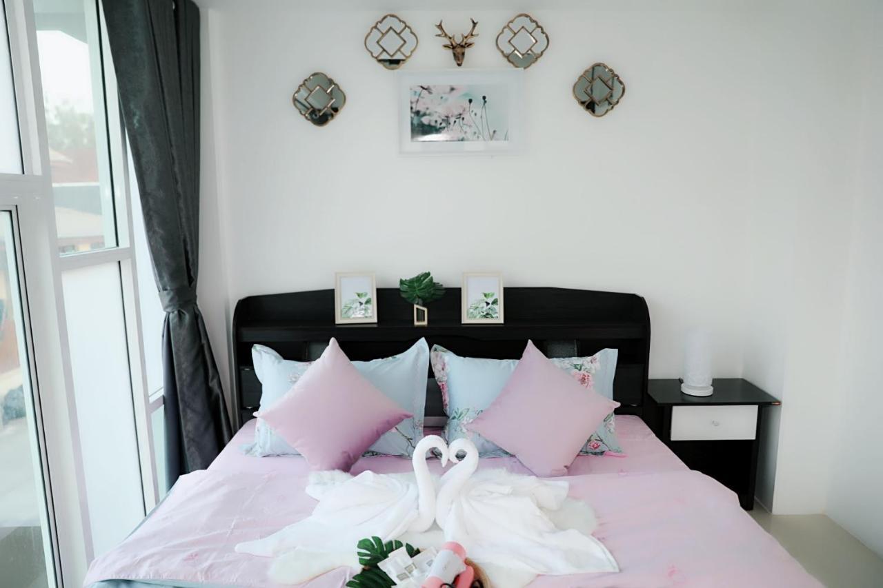 Close Maya Nimman 5Bedroom Villa Chiang Mai Esterno foto